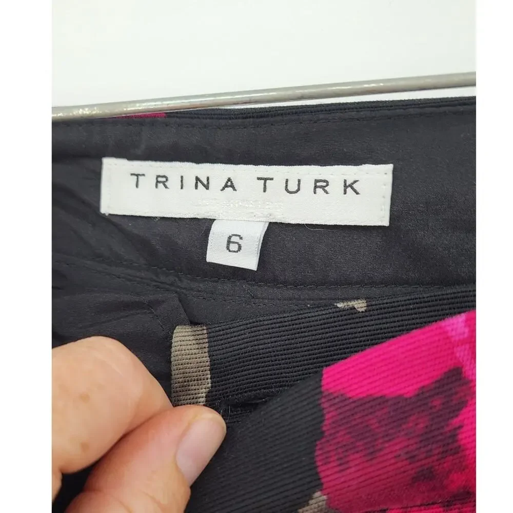 Trina Turk style 169506 Pants‎ Floral Black Pink Cut 6469 Size 6 Casual Office